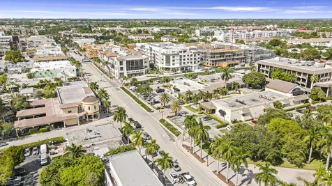 100 Venetian Drive Delray Beach FL 33483