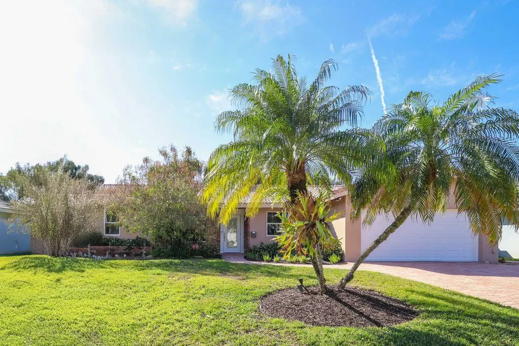1104 Little Harbor Drive Deerfield Beach FL 33441