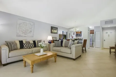 825 Club Drive Palm Beach Gardens FL 33418