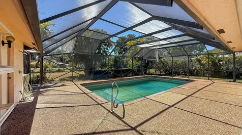 2910 Banyan Boulevard Circle Boca Raton FL 33431