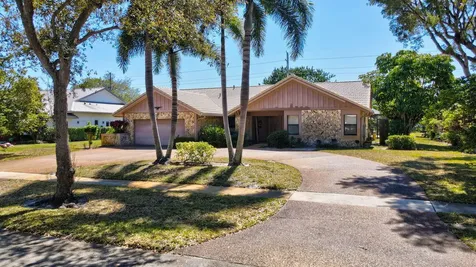 2910 Banyan Boulevard Circle Boca Raton FL 33431