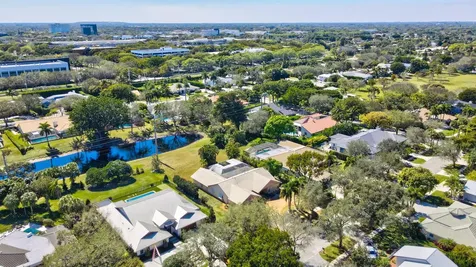 2910 Banyan Boulevard Circle Boca Raton FL 33431