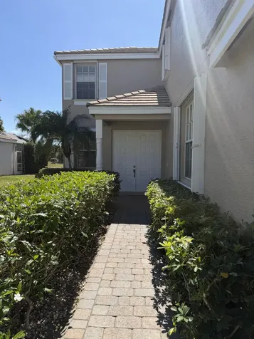 333 Berenger Walk Royal Palm Beach FL 33414