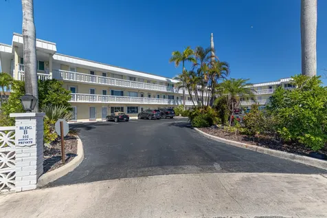 101 Doolen Court North Palm Beach FL 33408