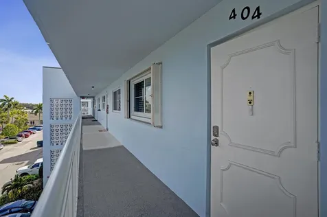 2012 S Federal Highway Boynton Beach FL 33435
