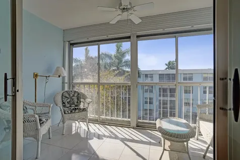 2012 S Federal Highway Boynton Beach FL 33435