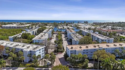 2012 S Federal Highway Boynton Beach FL 33435
