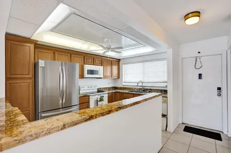 2012 S Federal Highway Boynton Beach FL 33435