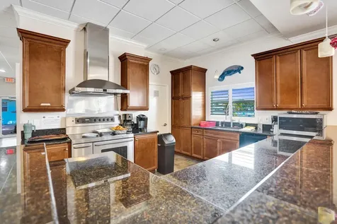 2012 S Federal Highway Boynton Beach FL 33435
