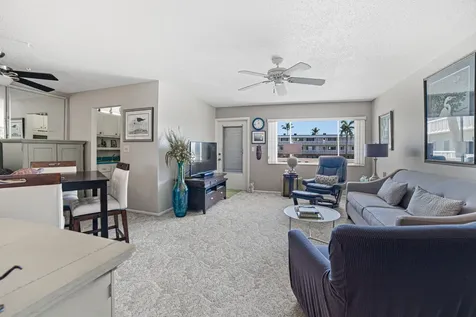 101 Doolen Court North Palm Beach FL 33408