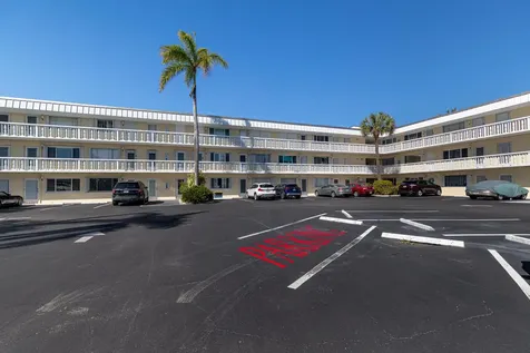 101 Doolen Court North Palm Beach FL 33408