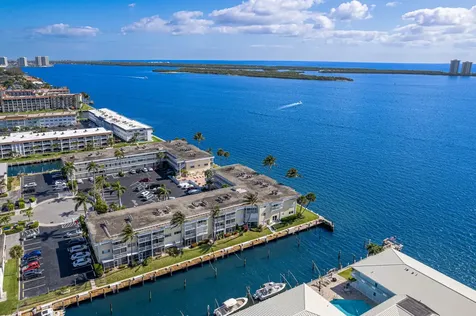 101 Doolen Court North Palm Beach FL 33408