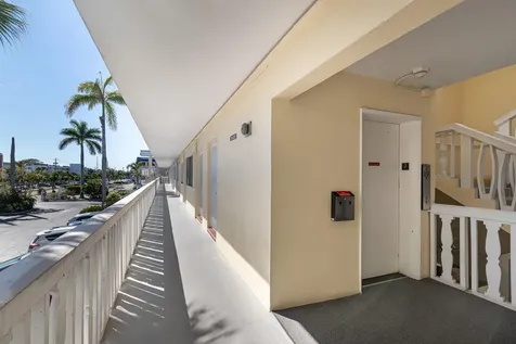 101 Doolen Court North Palm Beach FL 33408