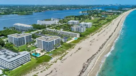 2580 S Ocean Boulevard Palm Beach FL 33480