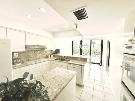 2580 S Ocean Boulevard Palm Beach FL 33480