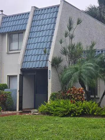 4360 Fountains Drive Lake Worth FL 33467