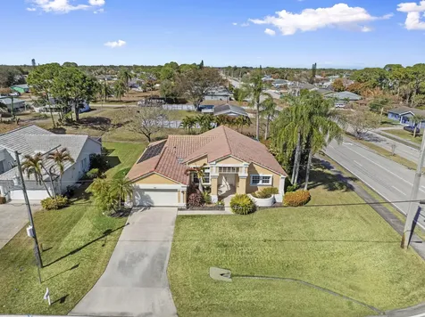 101 Sw Pisces Terrace Port Saint Lucie FL 34984