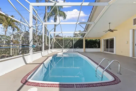 101 Sw Pisces Terrace Port Saint Lucie FL 34984