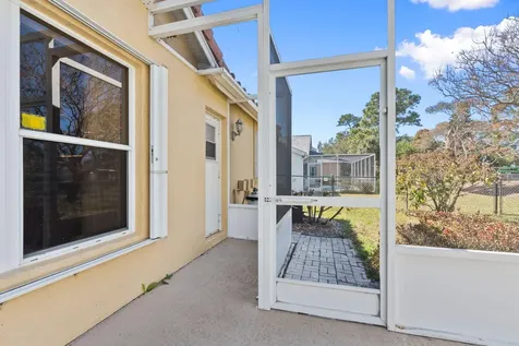 101 Sw Pisces Terrace Port Saint Lucie FL 34984