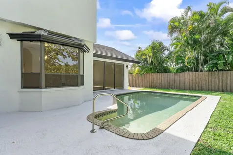 150 Lucina Drive Hypoluxo FL 33462