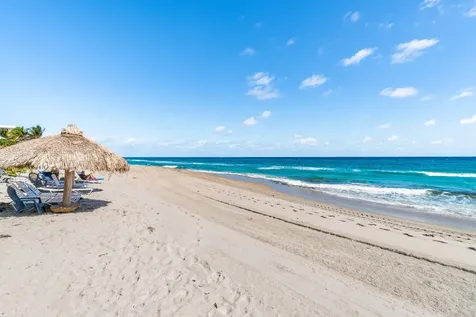 3912 S Ocean Boulevard Highland Beach FL 33487