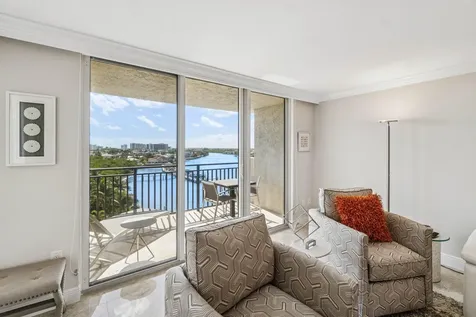 3912 S Ocean Boulevard Highland Beach FL 33487