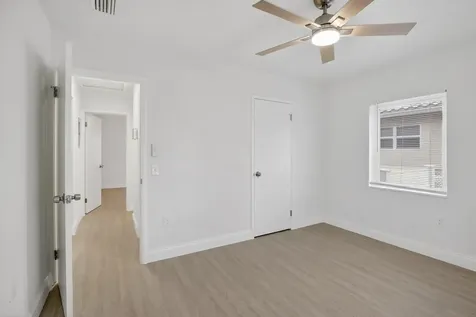 2515 Roosevelt Street Hollywood FL 33020