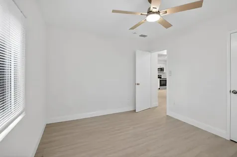 2515 Roosevelt Street Hollywood FL 33020