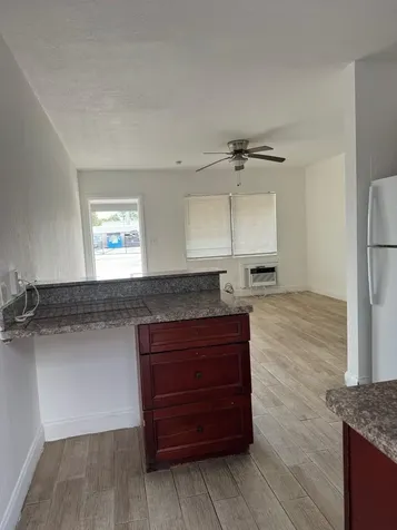 512 9th Avenue Lake Worth FL 33460