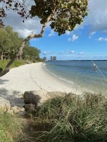 111 Shore Court North Palm Beach FL 33408