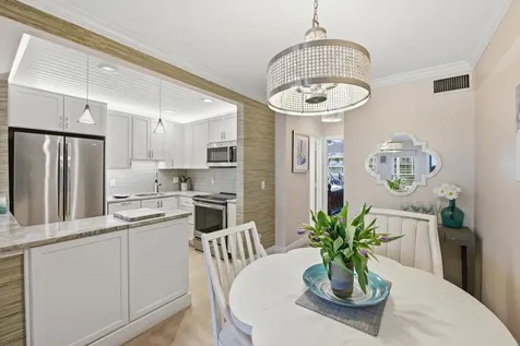 111 Shore Court North Palm Beach FL 33408