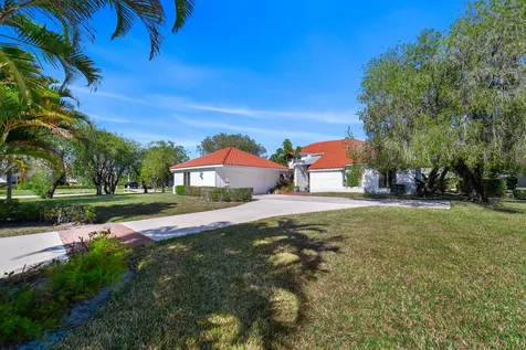 3000 Conifer Drive Fort Pierce FL 34951