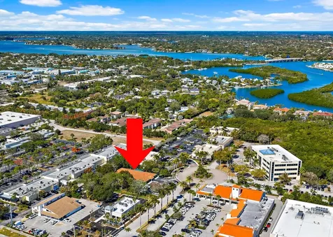 100 Intracoastal Pointe Drive Jupiter FL 33477