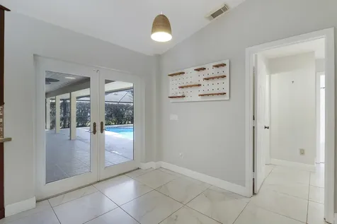 2610 Se Erickson Drive Port Saint Lucie FL 34984