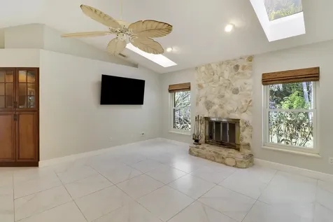 2610 Se Erickson Drive Port Saint Lucie FL 34984