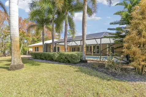 2610 Se Erickson Drive Port Saint Lucie FL 34984