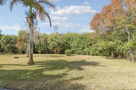 2610 Se Erickson Drive Port Saint Lucie FL 34984