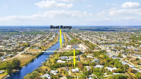 2610 Se Erickson Drive Port Saint Lucie FL 34984