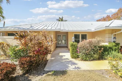 2610 Se Erickson Drive Port Saint Lucie FL 34984