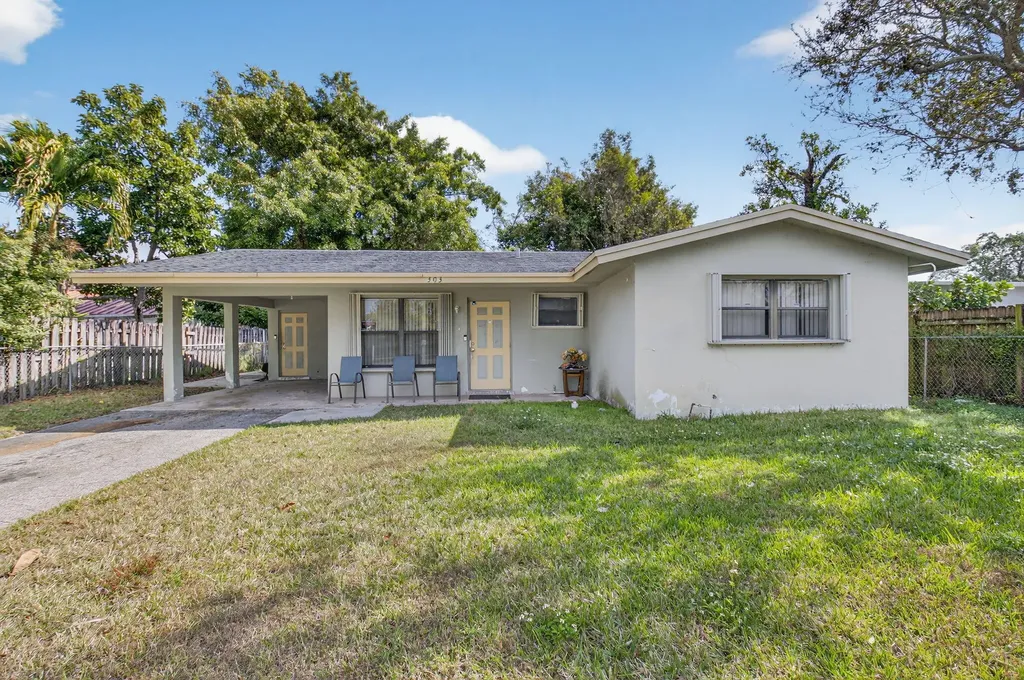 303 Sw 2nd Avenue Delray Beach FL 33444