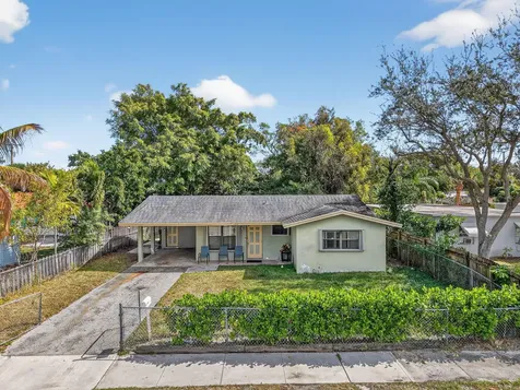 303 Sw 2nd Avenue Delray Beach FL 33444