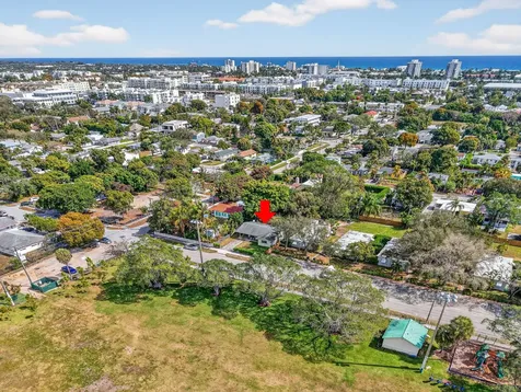 303 Sw 2nd Avenue Delray Beach FL 33444