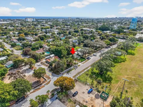 303 Sw 2nd Avenue Delray Beach FL 33444