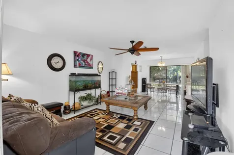 303 Sw 2nd Avenue Delray Beach FL 33444
