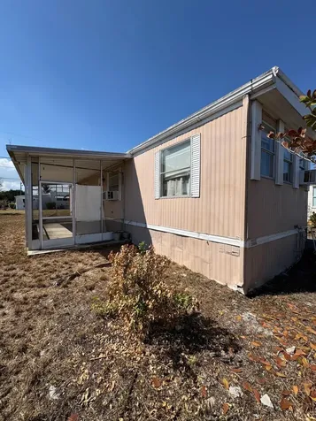 8130 Se Eagle Avenue Hobe Sound FL 33455