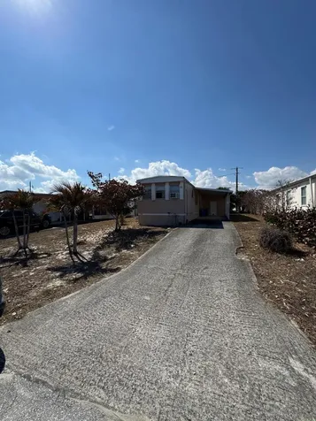 8130 Se Eagle Avenue Hobe Sound FL 33455