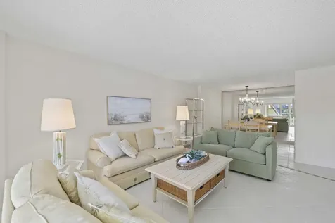 951 De Soto Road Boca Raton FL 33432