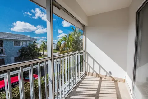 1501 Crescent Circle Lake Park FL 33403