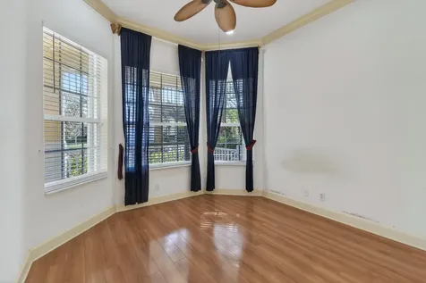 120 Nw Willow Grove Avenue Port Saint Lucie FL 34986