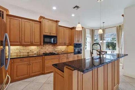 120 Nw Willow Grove Avenue Port Saint Lucie FL 34986